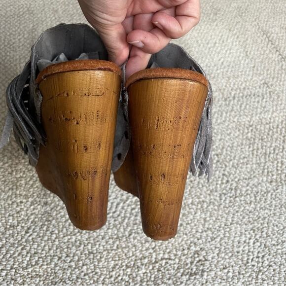 Sbicca Vintage Collection Wedge Platform Peep toe Suede Fringe Women’s size 8 M - Picture 6 of 15